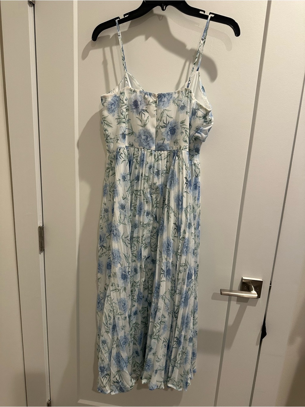 Women’s Blue Floral Spaghetti-Strap Dress - Picture 6 of 12